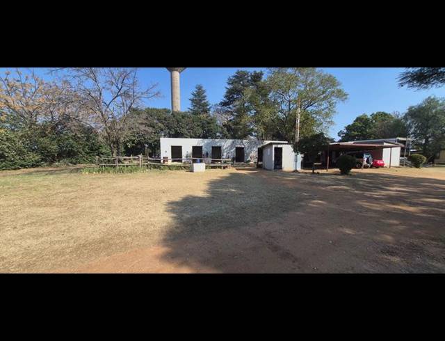 FARM FOR SALE IN MNANDI